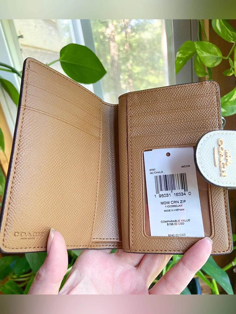 Coach Medium Corner Zip Wallet Leather Chalk White & Gold- Minimalist Clean Girl